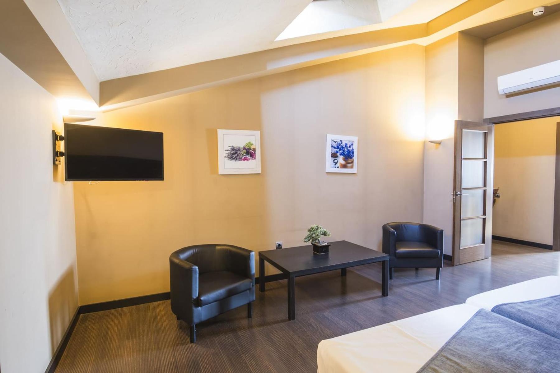 Hotel Alda Castillo De โอลีเต ภายนอก รูปภาพ