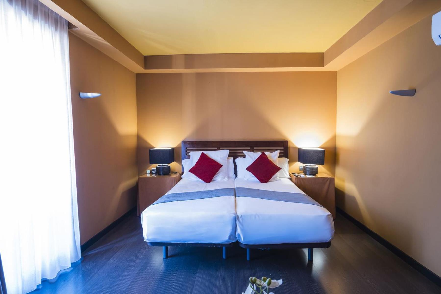 Hotel Alda Castillo De โอลีเต ภายนอก รูปภาพ